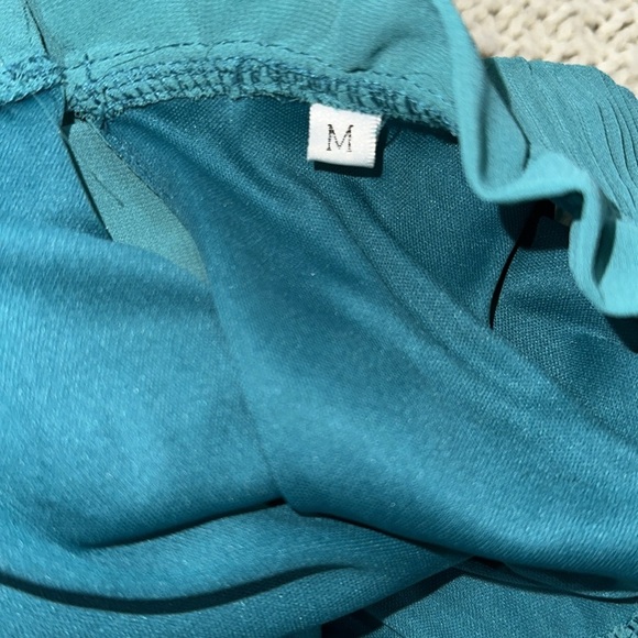 Turquoise pleated dress boho size medium - Picture 9 of 10
